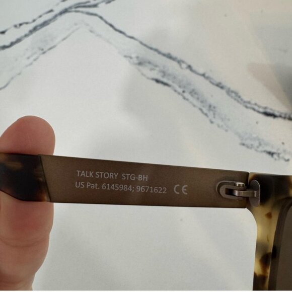 Maui Jim -- TALK STORY !!!  FLAWLESS - Picture 2 of 4